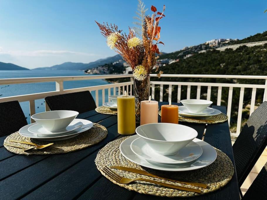 Beautiful Fully Renovated Apartment By The Sea, Large Balcony With Enchanting Views Neum Exterior photo
